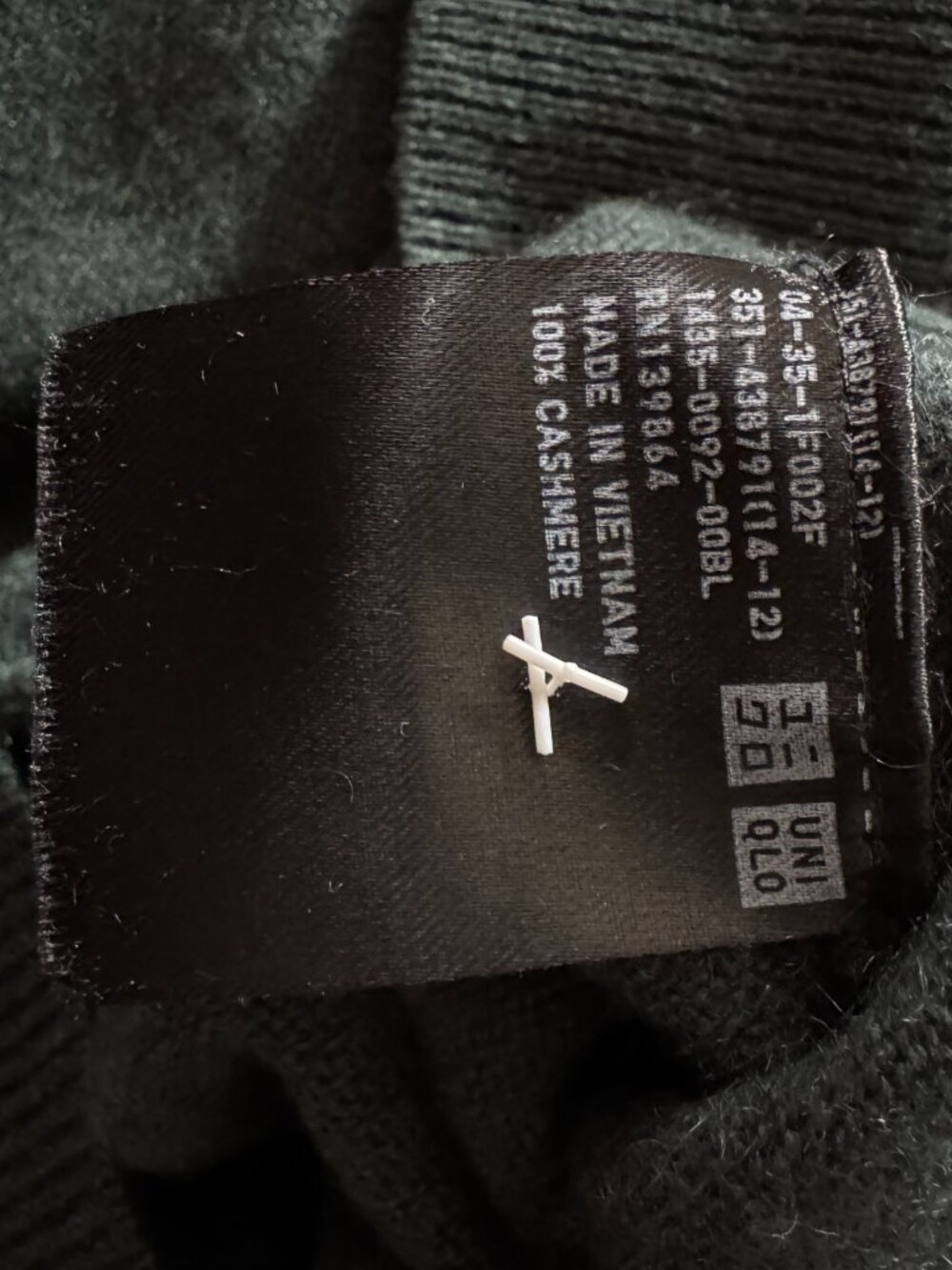 Men's Green Cashmere Sweater - XL - Picture 3 of 3